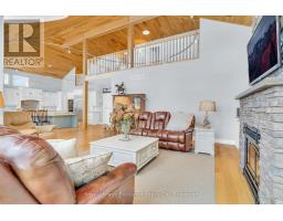 82 BELL DRIVE - 26