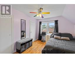 496 MAIN STREET E - 15