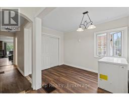 496 MAIN STREET E - 7