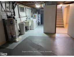 27 HERBERT AVENUE - 9