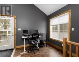 202 HURON ROAD - 10
