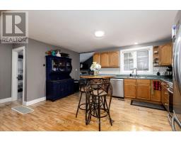 202 HURON ROAD - 14