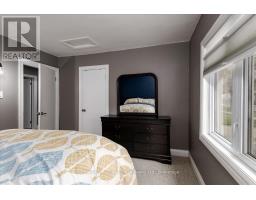 202 HURON ROAD - 21