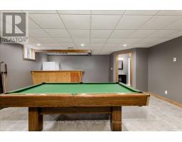 202 HURON ROAD - 23