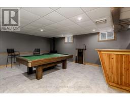 202 HURON ROAD - 26