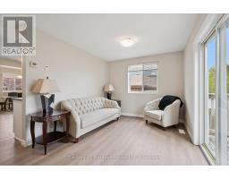 126 FORFAR STREET E - 13
