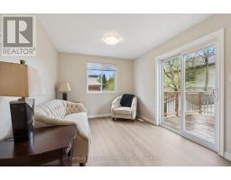 126 FORFAR STREET E - 14