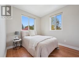 126 FORFAR STREET E - 22