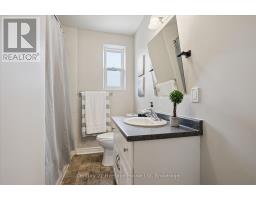 126 FORFAR STREET E - 23