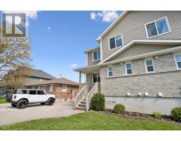 126 FORFAR STREET E - 3