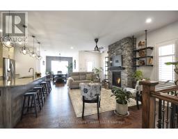 324 FAIRWAY STREET - 15