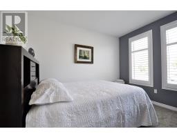 324 FAIRWAY STREET - 25