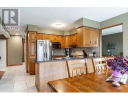 27 KAY STREET - 12