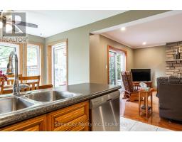 27 KAY STREET - 16