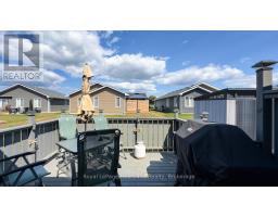 94 LAKE BREEZE DRIVE - 35