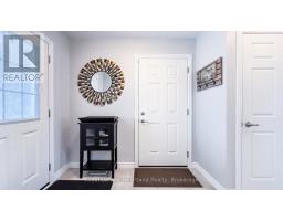 94 LAKE BREEZE DRIVE - 4