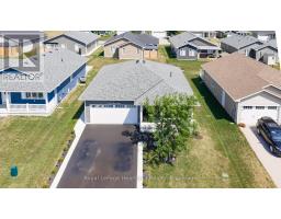 94 LAKE BREEZE DRIVE - 41