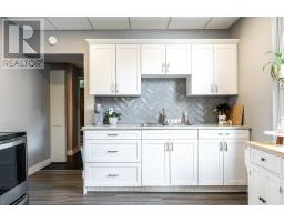 74 QUEBEC STREET - 9