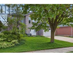 42 FRESHMEADOW WAY - 3