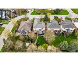 6 JEAN ANDERSON CRESCENT - 3