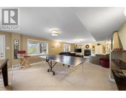 6 JEAN ANDERSON CRESCENT - 38