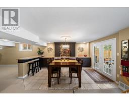 6 JEAN ANDERSON CRESCENT - 40