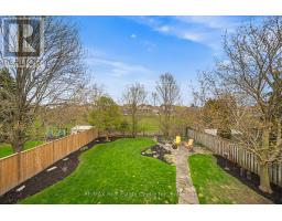 6 JEAN ANDERSON CRESCENT - 44