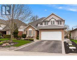 6 JEAN ANDERSON CRESCENT - 5