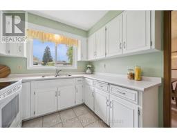 17 GLENDA COURT - 6