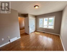 32 VICTORIA STREET W - 2