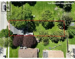 551 LOUISA STREET - 3