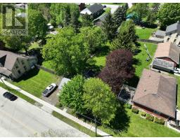 551 LOUISA STREET - 43