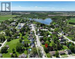551 LOUISA STREET - 6