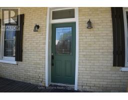 551 LOUISA STREET - 8