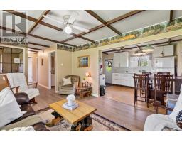 48 POECHMAN LANE - 14