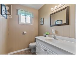 48 POECHMAN LANE - 20