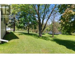 48 POECHMAN LANE - 23