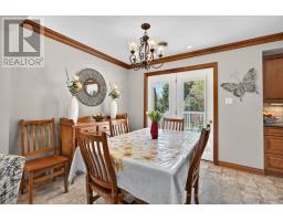 308 ELDON STREET - 8
