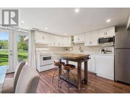 4 MACDONALD STREET - 28
