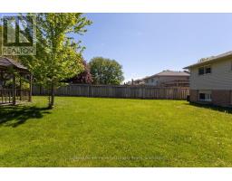 19 MEADOWRIDGE DRIVE - 35