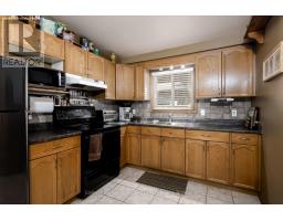 19 MEADOWRIDGE DRIVE - 5