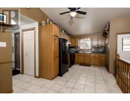 19 MEADOWRIDGE DRIVE - 6