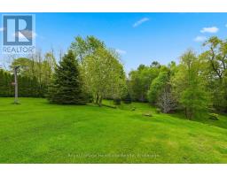 3008 BROOKHAVEN DRIVE - 33