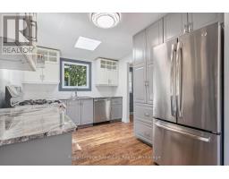 9 BUSH LANE - 12