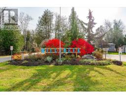 9 BUSH LANE - 27