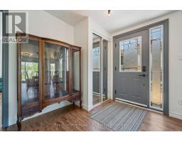 9 BUSH LANE - 5