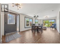 9 BUSH LANE - 6