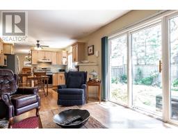 25 WHITE STREET - 22