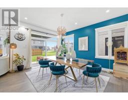 92 MOON CRESCENT - 13