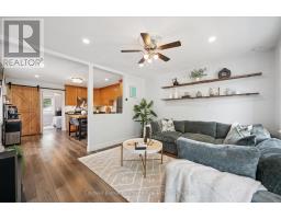 61 JOHNSTON STREET - 6